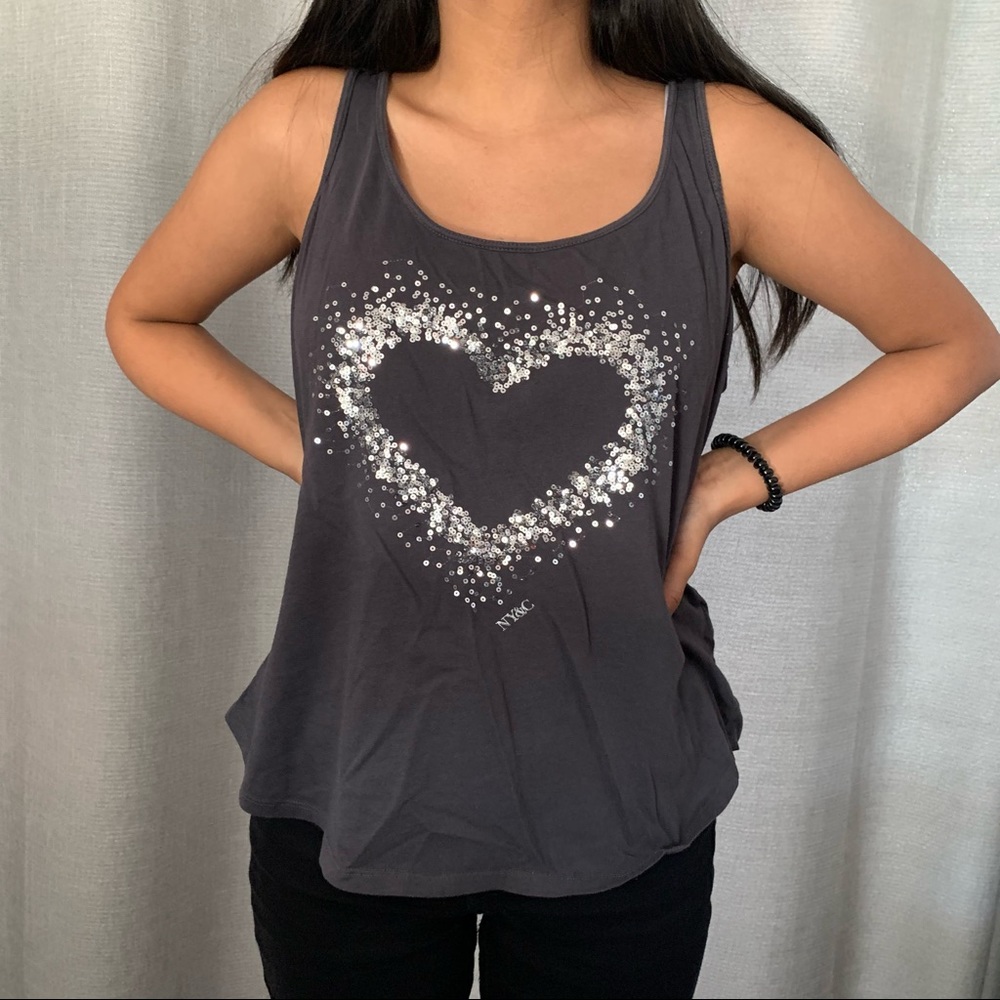 NY&C Heart Top